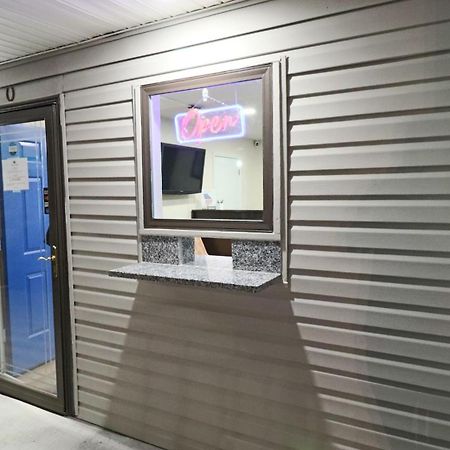Royal Inn Cochran מראה חיצוני תמונה